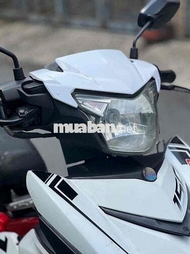 Yamaha Exciter 150 Trắng, Đỏ, Đen