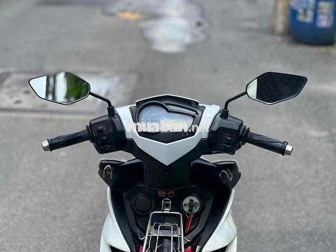 Yamaha Exciter 150 Trắng, Đỏ, Đen