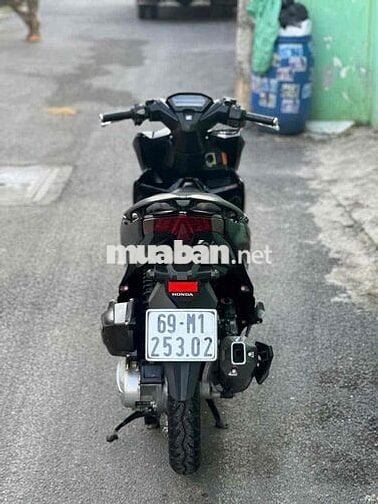 Honda Vario 150 Đen, xe đẹp máy chất