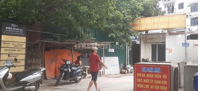 T4 ThangBộ, gần C.Viên HòaBình 5,0 triệu/50m Điện2,5-3,2K Nước50-70K  