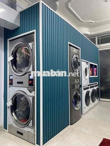 TUYỂN DỤNG NHÂN VIÊN NỮ - NAM ( 20 - 35 tuoi)