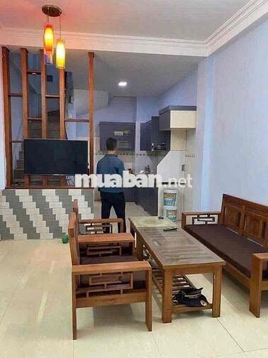 🏡 Nhà 4 Tầng Ngọc Thụy – 2PN, Ô Tô Gần Nhà – Chỉ 7,5 Triệu/Tháng