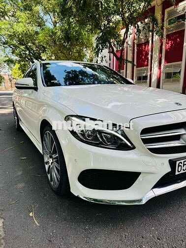 Mercedes-Benz C300 AMG 2018 (1 Chủ - Rất Mới)