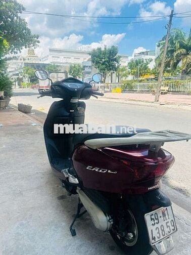 Honda Lead 2012 màu Đỏ
