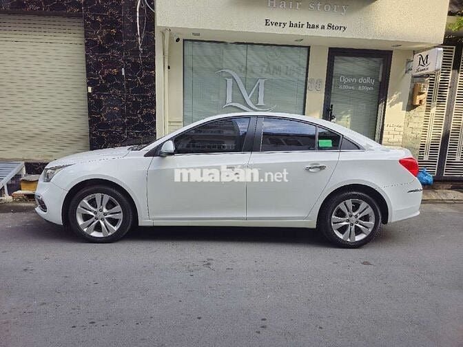 Chevrolet Cruze LTZ Mới khủng khiếp chạy 31k km