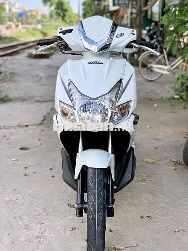 Honda Airblade 110 fi6 nan 2011 Trắng