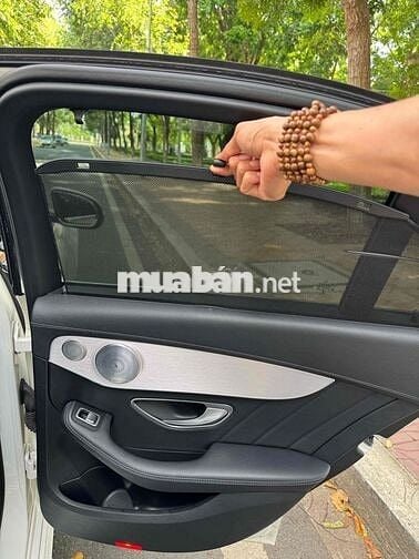 Mercedes-Benz C300 AMG 2018 (1 Chủ - Rất Mới)
