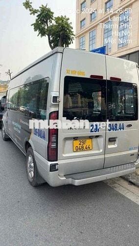 Ford Transit 16 chỗ Bạc