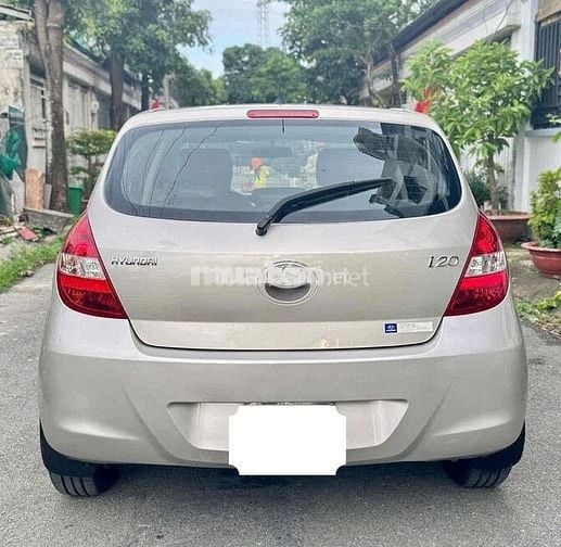 Hyundai i20 2011 Hatchback Vàng cát 49.000km