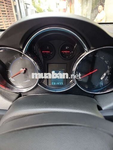Chevrolet Cruze LTZ Mới khủng khiếp chạy 31k km