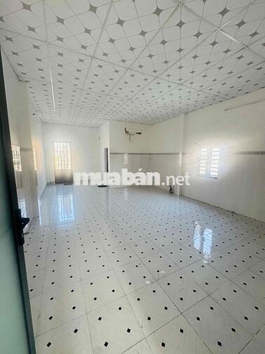 NHÀ SIÊU RỘNG 5x30 2 LẦU SÂN XE HƠI 5PN