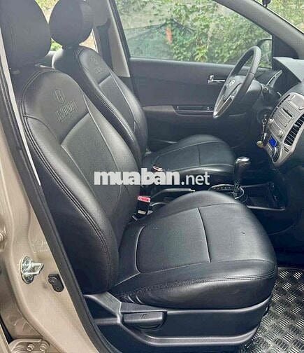 Hyundai i20 2011 Hatchback Vàng cát 49.000km