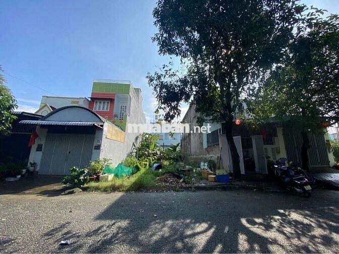 BÁN đất FULL THỔ CƯ đường xe hơi lê văn lương phước kiểng  gia long 