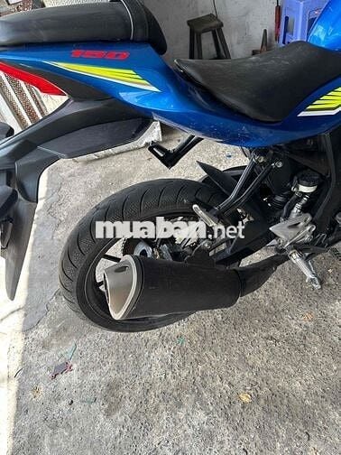 Suzuki GSX còn đẹp keng