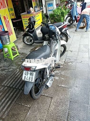 Yamaha Sirius Trắng Lâm Đồng