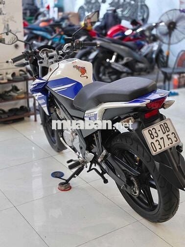 Yamaha FZ150i 2015 xe đẹp cần bán hoặc giao lưu