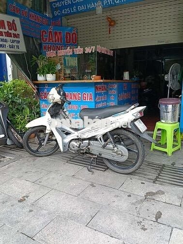 Yamaha Sirius Trắng Lâm Đồng