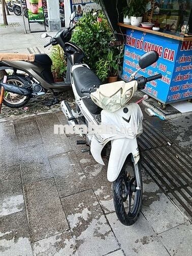 Yamaha Sirius Trắng Lâm Đồng