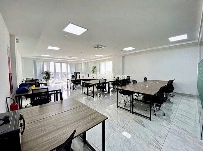 TÒA NHÀ ỐP KÍNH XỊN MỊN - 161A Nguyễn Văn Trỗi, P.10, Phú Nhuận, 6x25m