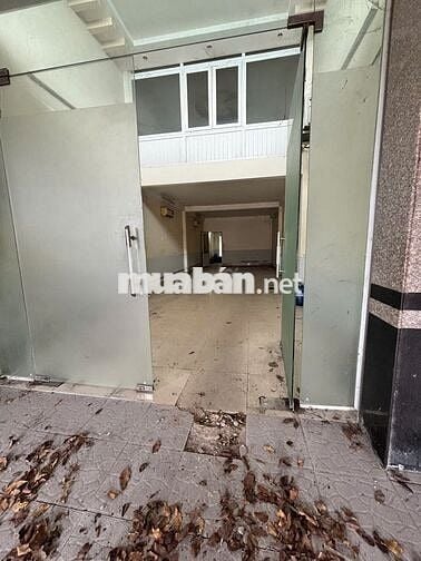 Nhà 3 lầu 4PN mặt tiền đường Nguyễn Văn Cừ Nối Dài chỉ 15 triệu