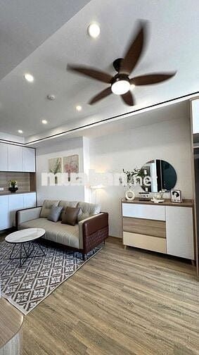 Tài Chính Hơn 3 Tỷ Chung Cư Đẹp 2PN BC Đông Nam Tầng Cao Sẵn Sổ GD