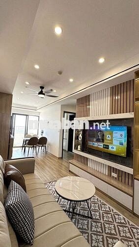 Tài Chính Hơn 3 Tỷ Chung Cư Đẹp 2PN BC Đông Nam Tầng Cao Sẵn Sổ GD