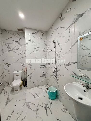 Nhà trệt lửng 3 lầu 7PN mặt tiền đường Lý Tự Trọng chỉ 25 triệu