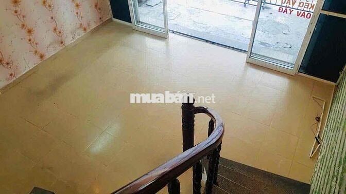 Cho Thuê Nhà Khu Bàn Cờ 3 Tầng đường 46D Lê Đại Hành