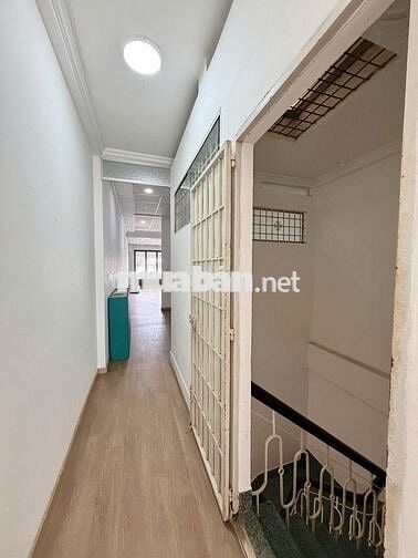 Nhà trệt lửng 3 lầu 7PN mặt tiền đường Lý Tự Trọng chỉ 25 triệu