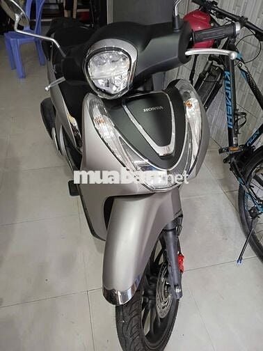 Honda SH Mode Xám