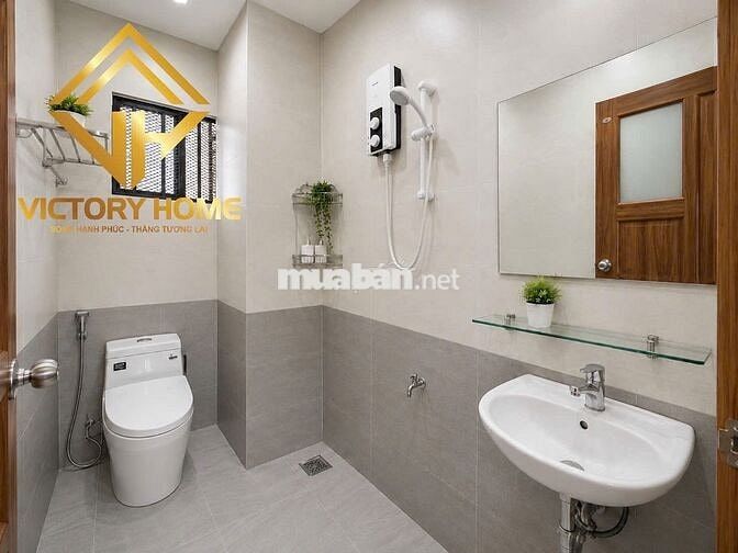 Studio Full kính-Full nội thất-Tầng cao-Thang máy-view Q1 nhỉnh 5 tr