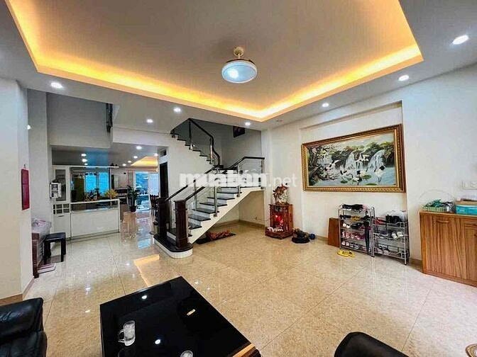Cho Thuê Biệt Thự VIP Đặng Thùy Trâm 120m²-5PN, Nội Thất Gỗ Đỏ CC