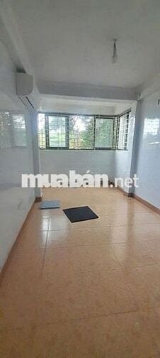 🏠 Hiếm! Nhà Mặt Phố Cầu Giấy – 4 Tầng Kinh Doanh, 14 Triệu/Tháng 💰