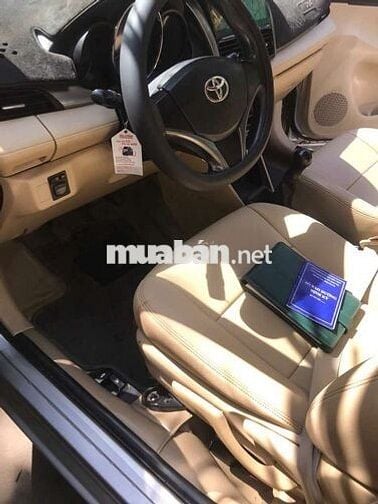 Toyota Vios E Số sàn Bản đủ Bạc