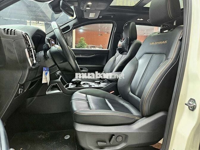 Ford Everest Wildtrak 2023, lướt 26000 km, ht góp.