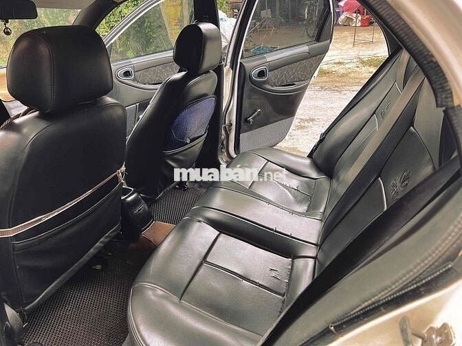 Daewoo Lanos Trắng 5 chỗ