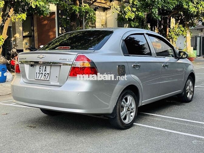 Chevrolet Aveo 2014 Số sàn Bạc