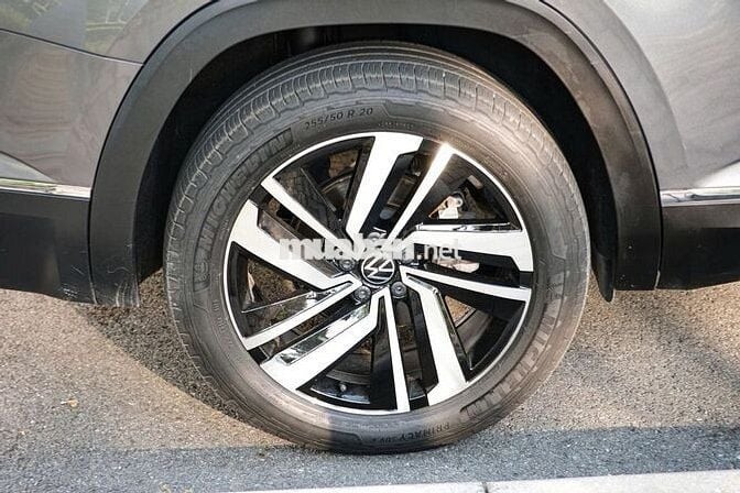 Volkswagen Teramont 2021 - 7 chỗ Xám/đen nhập Mỹ