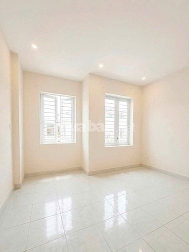 4x16, nhà có 2 lầu đúc, hẻm thông đường 16, Gò Xoài vào