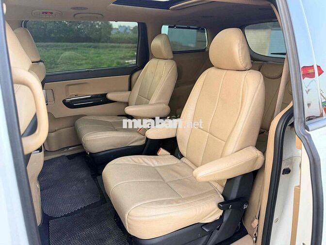 Kia Sedona 2.2 Platinum D 2019 Trắng