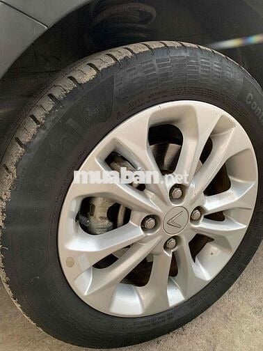 chính chủ nên đời bán VinFast Fadil 2021 Bạc 4 vạn