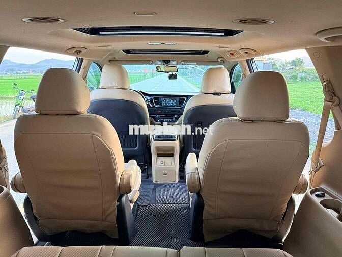 Kia Sedona 2.2 Platinum D 2019 Trắng