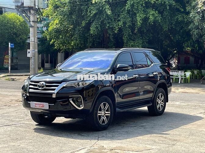 Toyota Fortuner 2020 Số tự động Máy dầu Đen