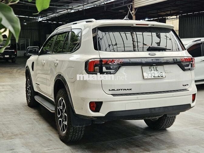 Ford Everest Wildtrak 2023, lướt 26000 km, ht góp.