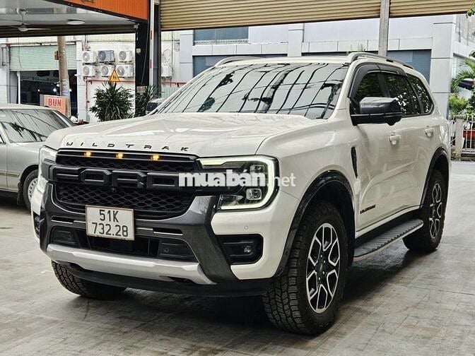 Ford Everest Wildtrak 2023, lướt 26000 km, ht góp.