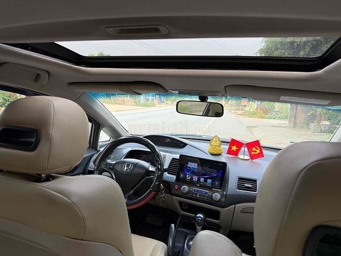 Honda Civic Gen 8 2008 Bạc Tự động