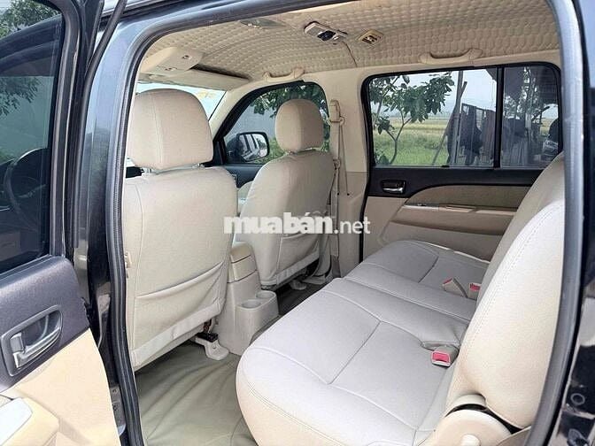 Ford Everest 2009 Dầu Đen