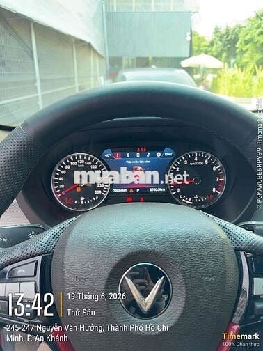 VinFast Lux SA2.0 Plus 2021 Đỏ 76554 km
