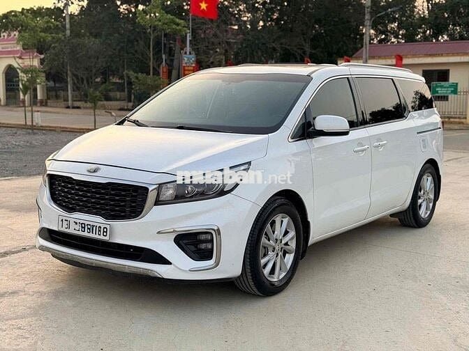 Kia Sedona 2.2 Platinum D 2019 Trắng