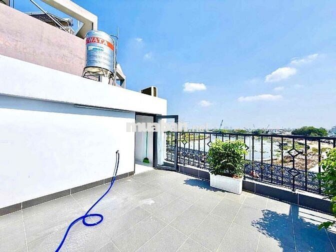 Bán nhà 5 tầng view sông trục Dương Quảng Hàm, Gò Vấp, tiện xây CHDV.